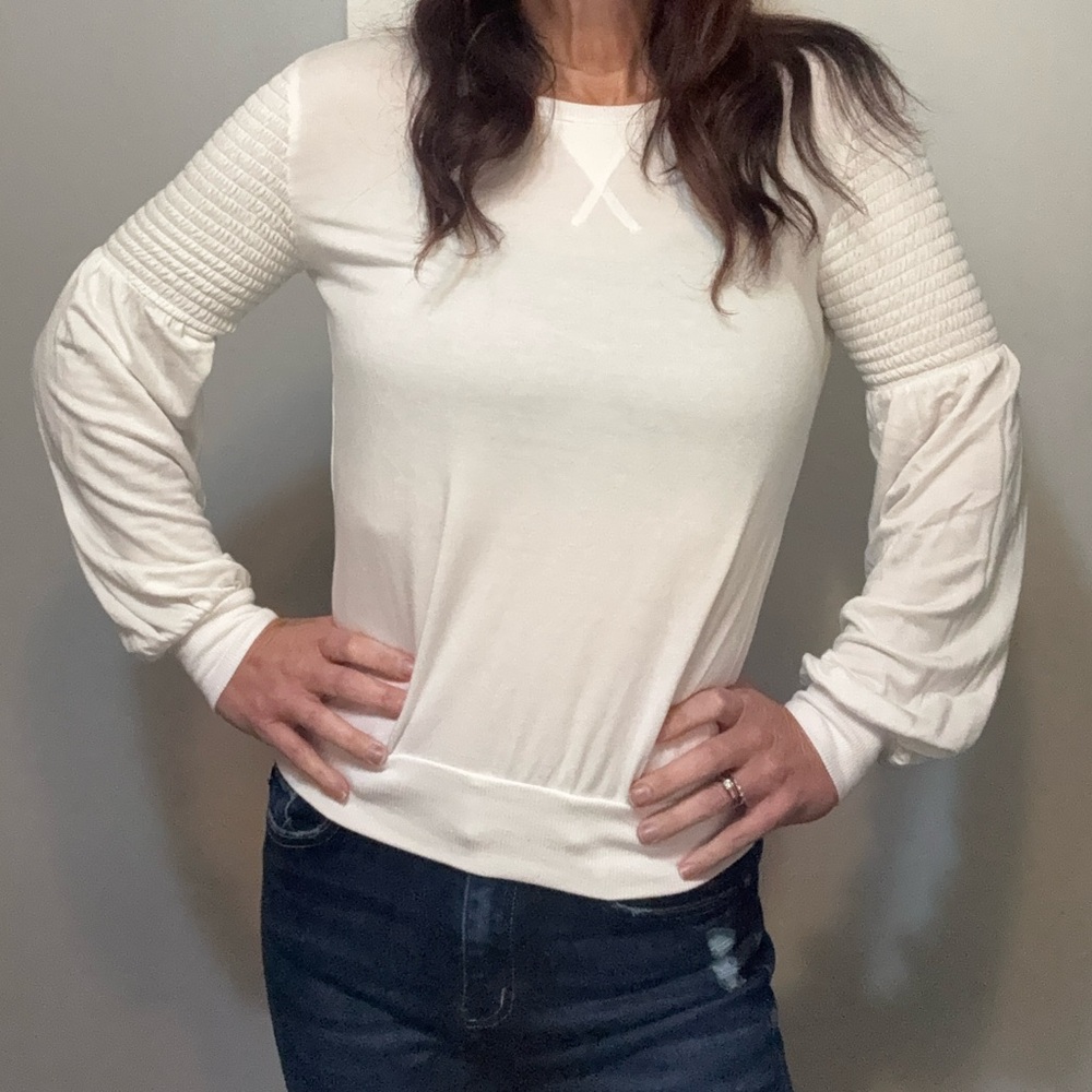 Made in LA Textured
Sleeve Sweatshirt (XS)